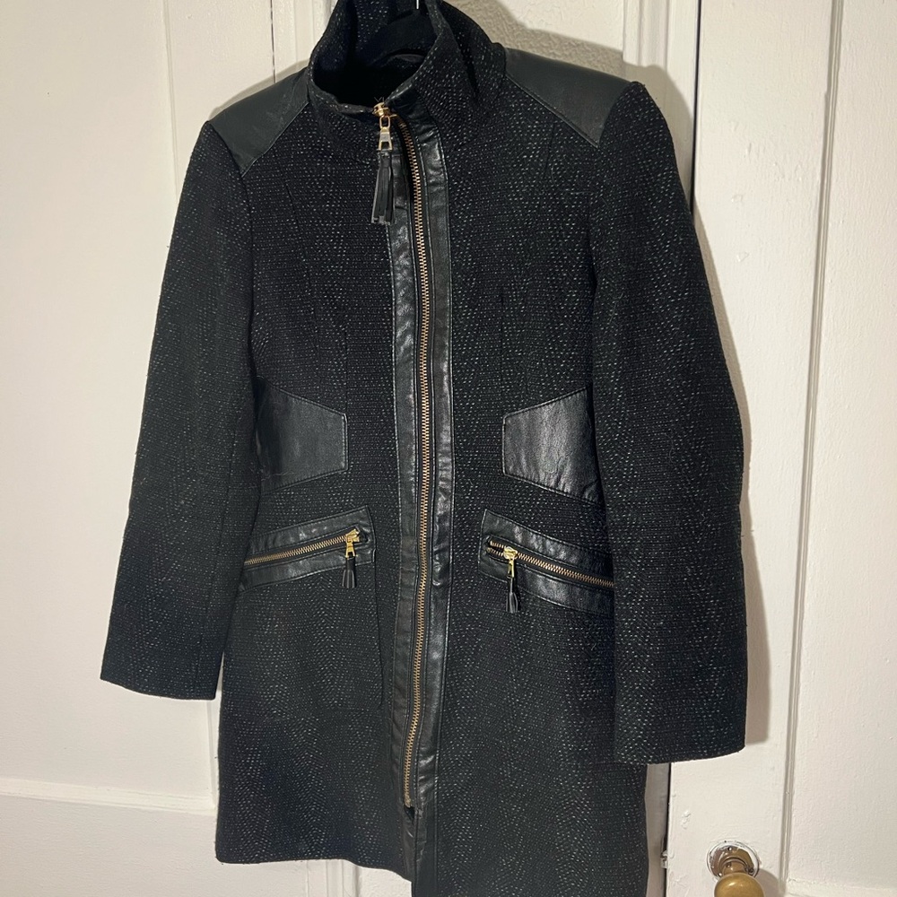 NY Closet Sale! Via Spiga Black Trench Coat with Leather Trim